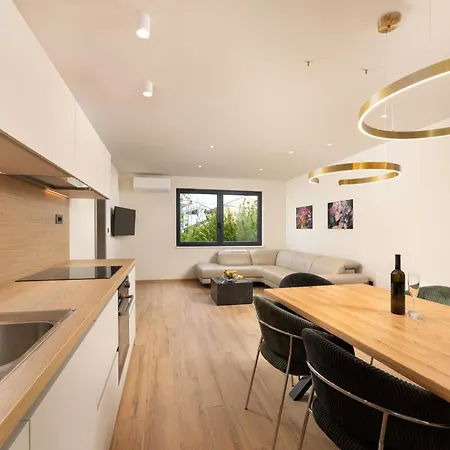 Apartament Vida's Place *